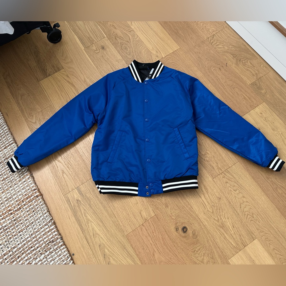 Shakawear Shaka wear varsity jacket - new with tags xl royal blue jays Toronto